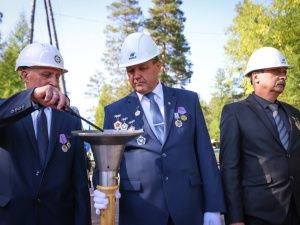 В Нерюнгри прошёл митинг памяти о погибших при освоении Южно-Якутского угольного комплекса