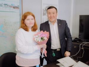 В Якутске чествовали победительницу Всероссийской олимпиады «Софиум» Кристину Филиппову