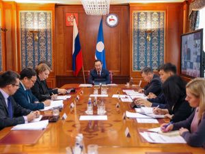 Айсен Николаев поручил ускорить разработку проектов стратегических указов главы республики