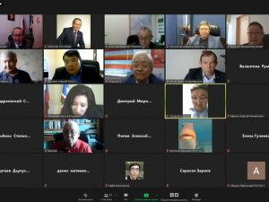 На круглом столе «Кустук» («Радуга») обсудили предстоящие изменения в Конституции (Основном законе) Республики Саха (Якутия) 