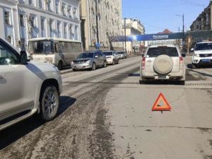 На пешеходном переходе в Якутске сбили ребенка