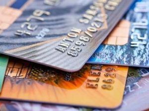 Счета и карты смогут блокировать на 10 дней по решению МВД и ФСБ