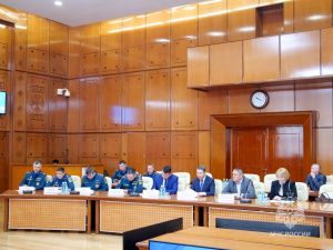 Комиссия МЧС России проверяет готовность Якутии к паводку и лесопожарному сезону