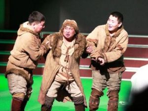 Якутский ТЮЗ открыл жителям Поднебесной сказочный Север