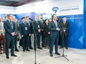 Глава Якутии дал старт запуску ВОЛС в отдаленных селах Олекминского района 