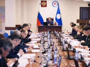Глава Якутии провёл совместное заседание Антитеррористической комиссии в РС(Я) и Оперативного штаба в РС(Я)