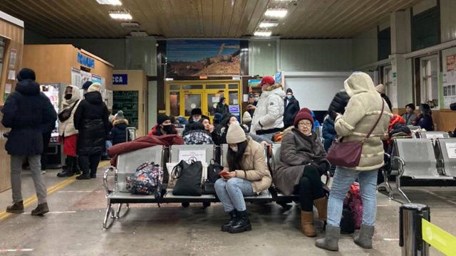 Авиакомпания «Якутия» объяснила причины задержки рейсов из Москвы