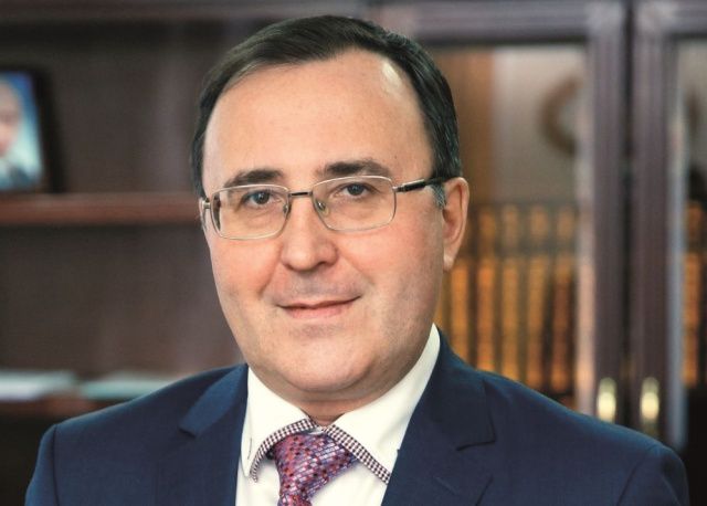 Глава района в Якутии погорел на квартире для дочерей