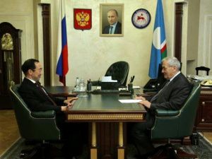 Главное: Айсен Николаев встретился с Вячеславом Штыровым