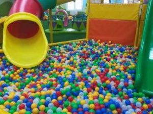 В Якутии закрылись детские развлекательные центры и фуд-корты