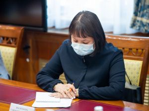 Айсен Николаев поручил ускорить темпы вакцинации от коронавируса 