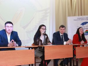 В Якутске выбрали лучшего учителя года