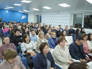 Руководитель Комитета семей воинов Отечества Юлия Белехова встретилась с активистами и сторонниками партии «Единая Россия» в Якутске