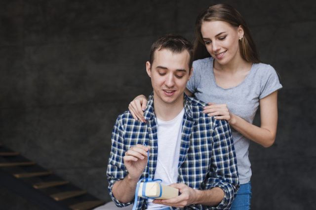 Потребительский спрос к 23 февраля существенно изменился