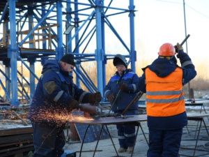 Строительство Ленского моста идет строго по графику