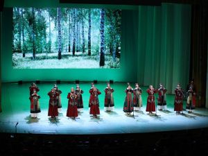 В Якутии вручили стипендию победителю конкурса молодых хомусистов имени Луки Турнина