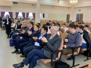 В двух школах Хангаласского района Якутии открылись фирменные классы Жатайского техникума