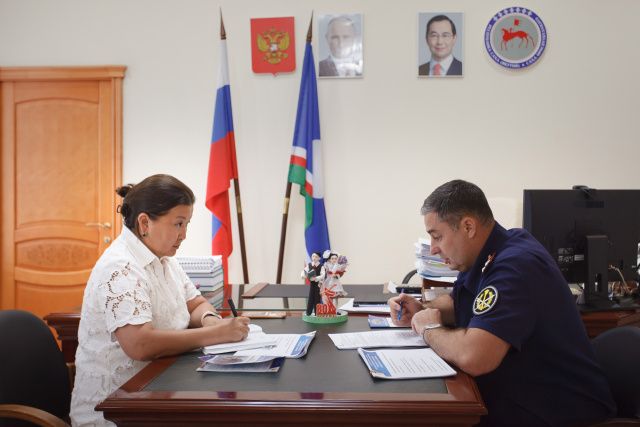 Заместитель начальника УФСИН Станислав Тетерин провёл рабочие встречи с министрами и представителями министерств, учреждений и организаций республики