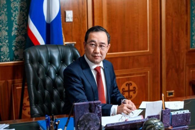 Глава Якутии утвердил цели и стратегические задачи развития здравоохранения и образования