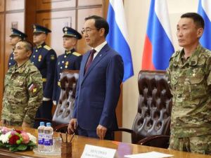 В Якутске состоялось чествование Героев России Филиппа Евсеева и Алексея Неустроева