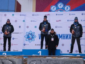 Фото. В Алдане наградили чемпионов спартакиады по зимним видам спорта Якутии