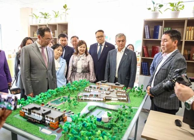 Крупнейший в стране Адаптивный образовательный комплекс открылся в Якутске