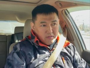 Судебный скандал: депутат не хочет платить долги