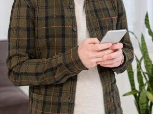 Житель Якутска продал свой телефон и остался без 170 тысяч рублей: Горожанин забыл удалить доступ к онлайн-банку