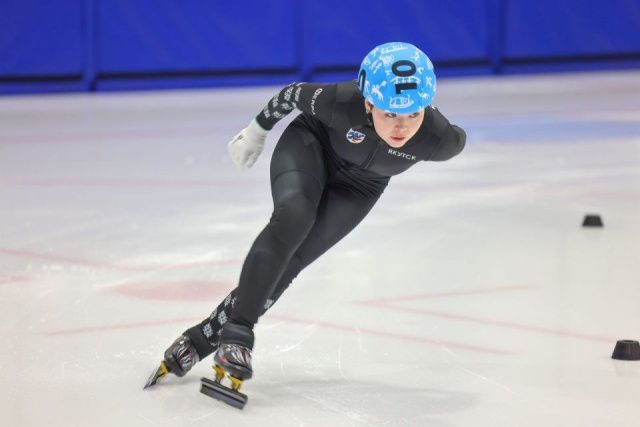 Шорт-трекисты выявили сильнейших на коротких дистанциях зимней спартакиады Якутии