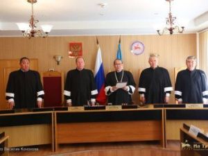 Конституционный «цирк» Якутии?