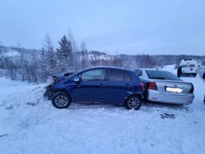 В Нерюнгринском районе Якутии при столкновении двух машин пострадала женщина