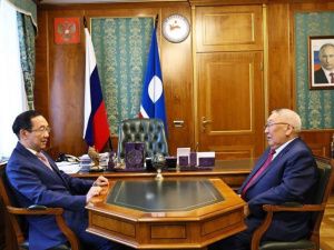 Глава Якутии провел рабочие встречи с Егором Борисовым и Сахамином Афанасьевым