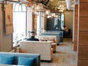 В Якутии с 1 июля начали действовать зоны свободные от COVID-19