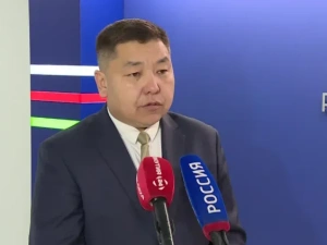 В пути на станцию Нижний Бестях находятся ещё 335 вагонов с нефтепродуктами