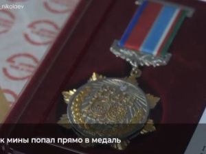 Нагрудный знак «100 лет ЯАССР» спас жизнь якутянину в зоне СВО