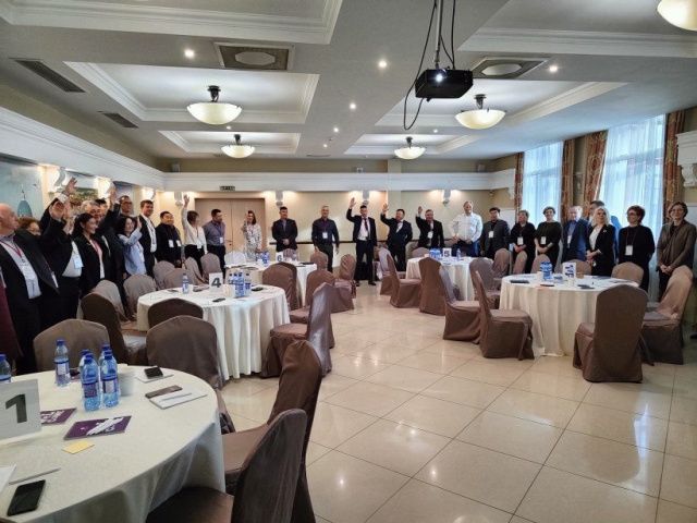 Стратегическая сессия Единой дальневосточной авиакомпании расширяет диалог авиакомпаний с аэропортами ﻿