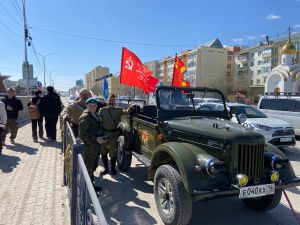 Праздничный автопробег прошел в Якутске