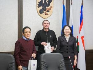 В Якутске прошли последние «бумажные» муниципальные торги