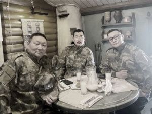 Крупный отряд якутских добровольцев и три медика выдвигаются на СВО в Украину