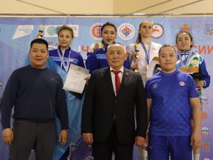 Пять золотых медалей чемпионата России принесли якутские мас-рестлеры