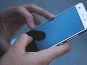 Студент вуза украл деньги через мобильный банк