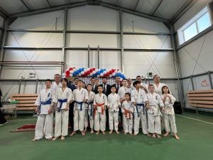 В Якутском городском лицее открылся новый модульный спортивный зал