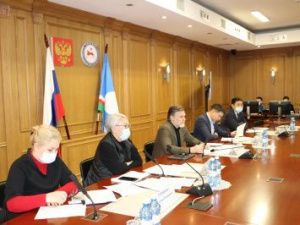 Кирилл Бычков призвал ускорить завершение строительства проблемных объектов