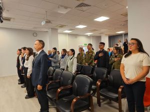 В SMART-библиотеке Якутска отметили День государственности вручением паспортов