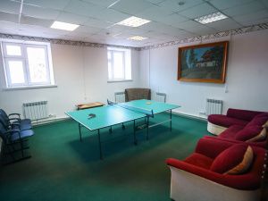 Айсен Николаев проверил работу центра «Сир уустара» в Сунтарском районе