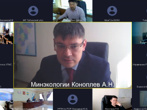 Дмитрий Садовников: в Якутии идёт подготовка к сезону лесных пожаров и периоду паводков