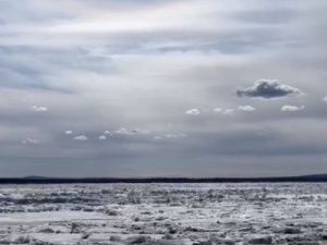 МЧС по Якутии сообщает об образовании затора на реке Лене ниже поселка Кангалассы