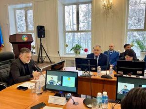 Кирилл Бычков провел выездное заседание правительства Якутии в Усть-Майском районе