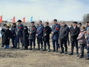 В Таттинском улусе отдали дань памяти Платону Ойунскому