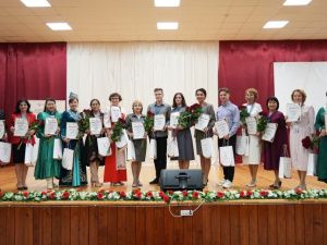 Якутянка стала лауреатом всероссийского конкурса «Лучший учитель родного языка и родной литературы»